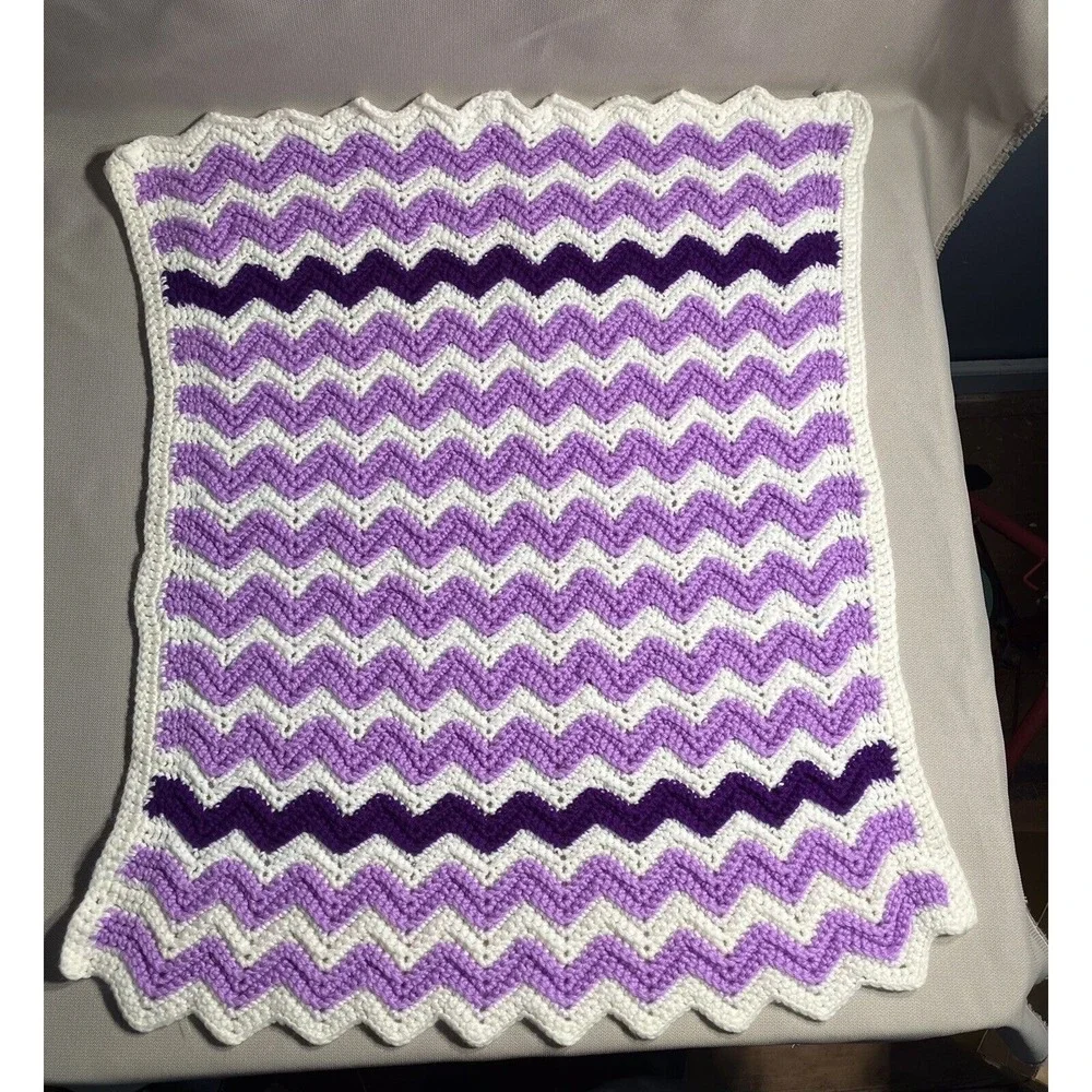 26x30 Purple Afghan Zig Zag Chevron Granny‎ Cottage Core Baby Blanket
